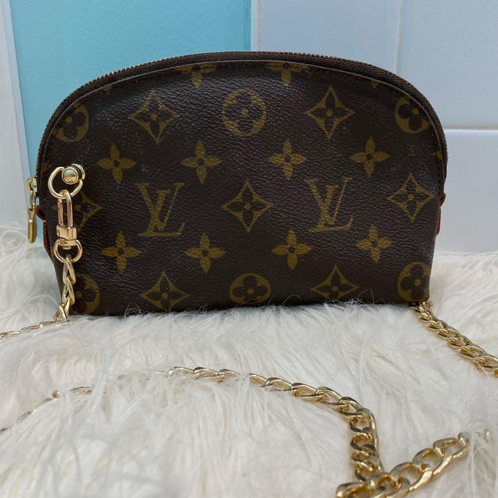 Louis Vuitton Cosmetic Pochette